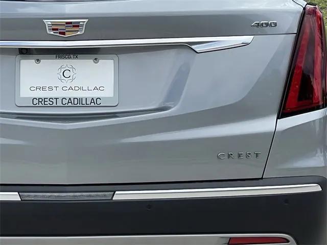 new 2025 Cadillac XT5 car, priced at $53,190