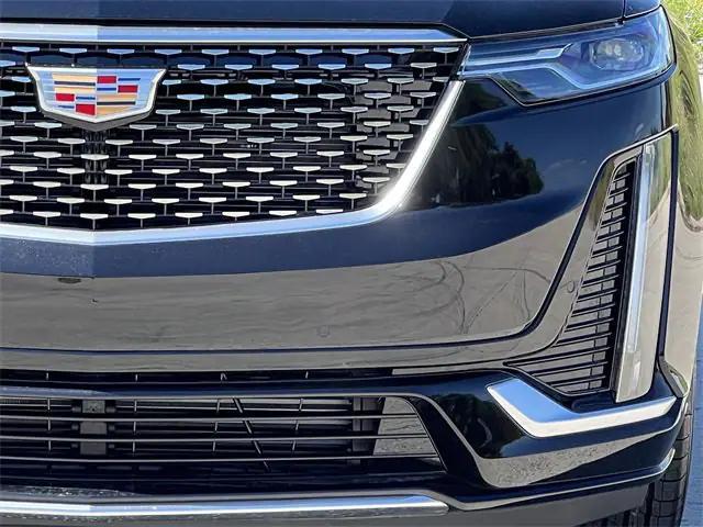 new 2025 Cadillac XT6 car, priced at $49,565