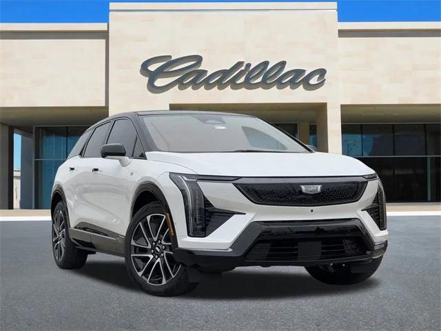 new 2025 Cadillac OPTIQ car, priced at $54,815