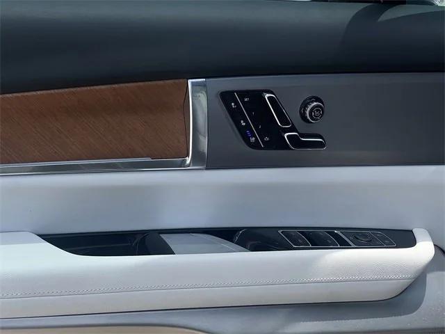 new 2026 Cadillac VISTIQ car, priced at $79,890