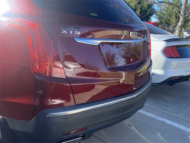 used 2017 Cadillac XT5 car, priced at $22,520