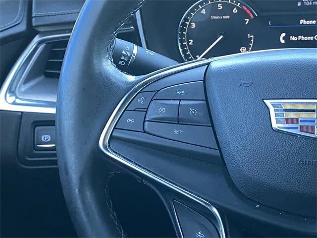 used 2023 Cadillac XT5 car, priced at $33,368