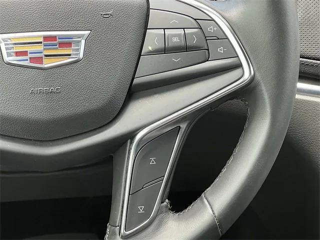 used 2023 Cadillac XT5 car, priced at $31,393
