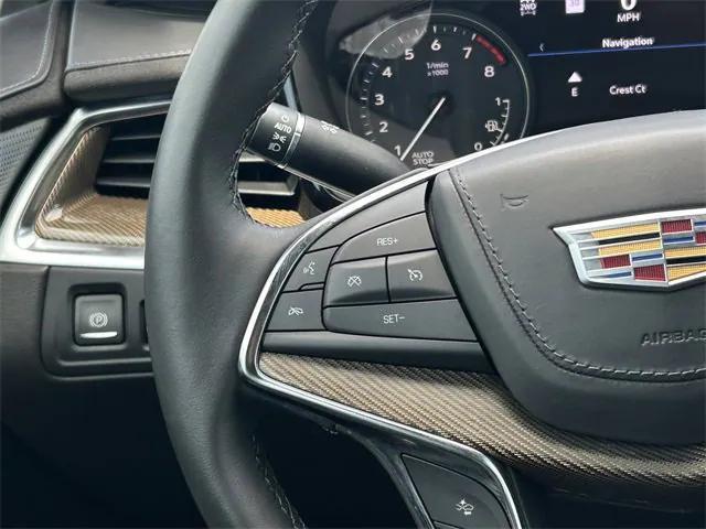used 2022 Cadillac XT5 car, priced at $39,170