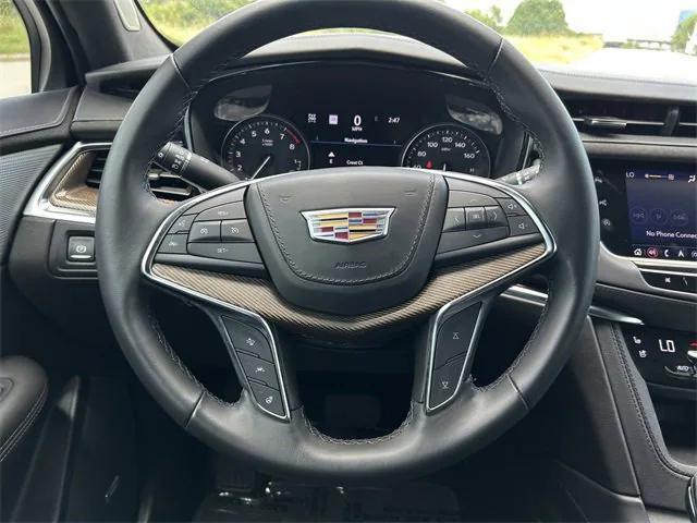 used 2022 Cadillac XT5 car, priced at $39,170