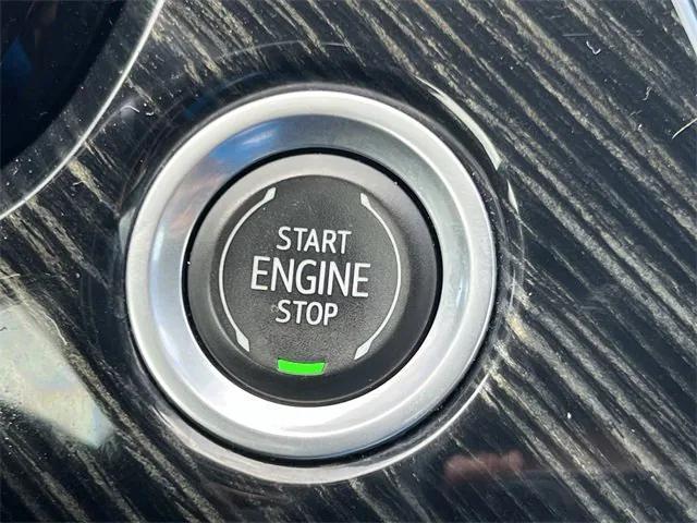 used 2023 Cadillac XT6 car, priced at $39,499