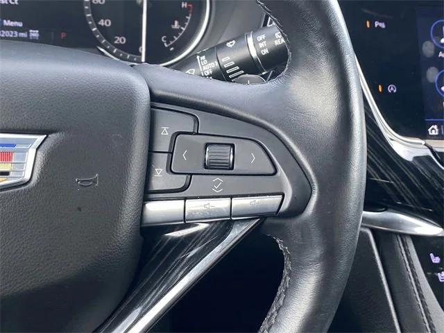 used 2023 Cadillac XT6 car, priced at $41,999