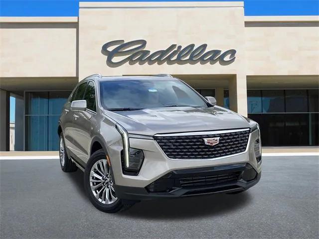 new 2025 Cadillac XT4 car, priced at $44,015