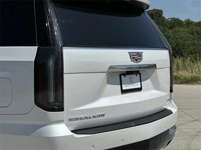 new 2025 Cadillac Escalade car, priced at $105,270