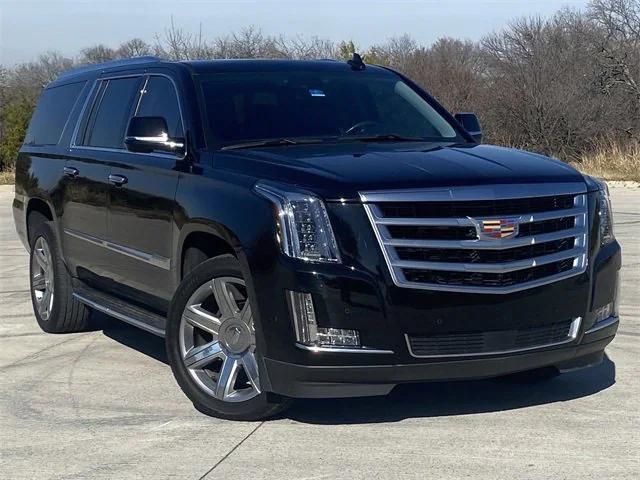 used 2020 Cadillac Escalade ESV car, priced at $37,989