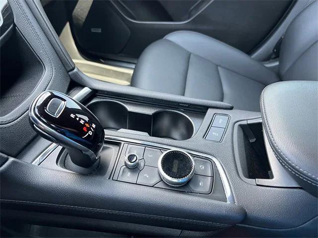 used 2022 Cadillac XT5 car, priced at $24,481