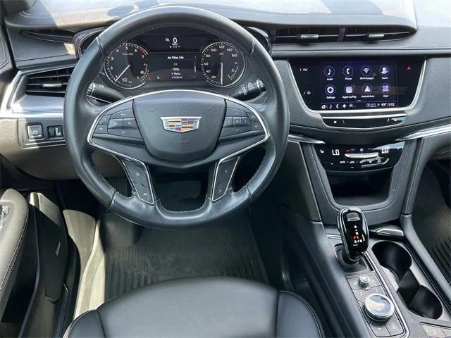 used 2022 Cadillac XT5 car, priced at $24,481
