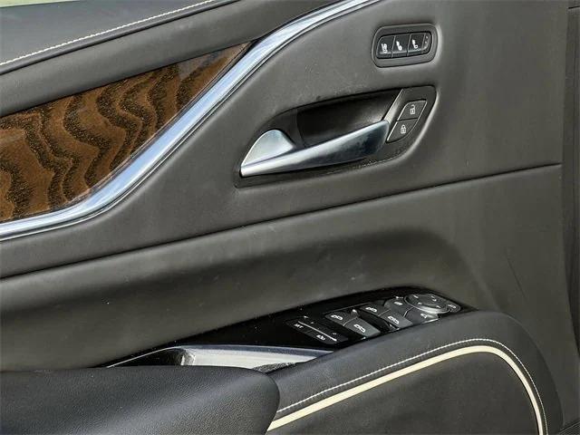 used 2024 Cadillac Escalade ESV car