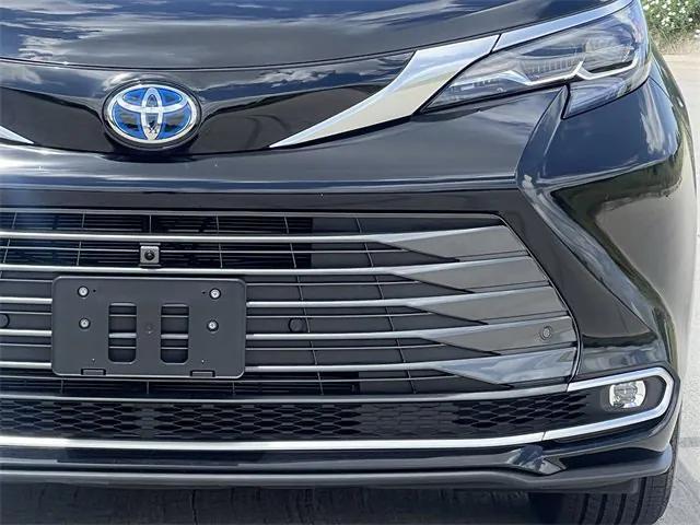 used 2025 Toyota Sienna car, priced at $63,439
