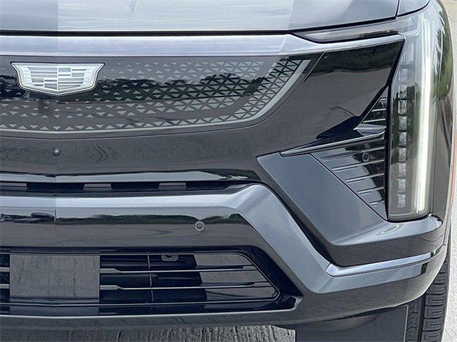 new 2025 Cadillac OPTIQ car, priced at $57,790