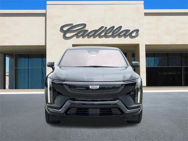 new 2025 Cadillac OPTIQ car, priced at $57,790