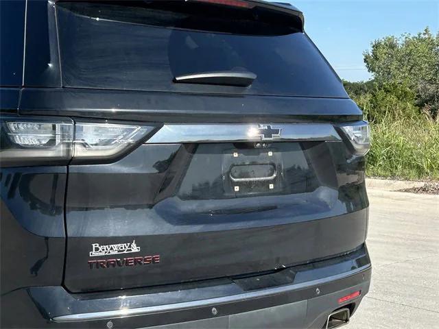 used 2020 Chevrolet Traverse car, priced at $26,907