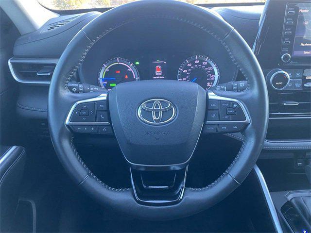 used 2020 Toyota Highlander Hybrid car, priced at $34,843