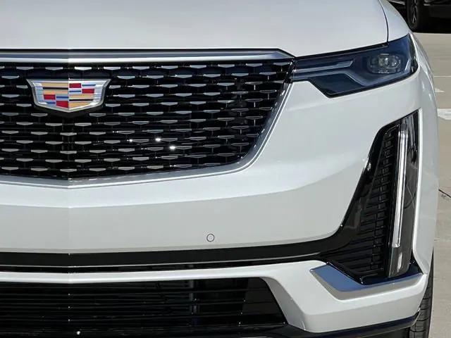 new 2025 Cadillac XT6 car, priced at $57,889
