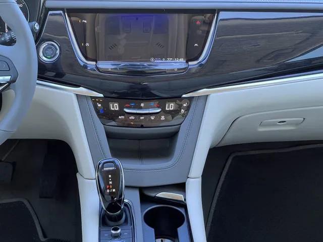 new 2025 Cadillac XT6 car, priced at $57,889