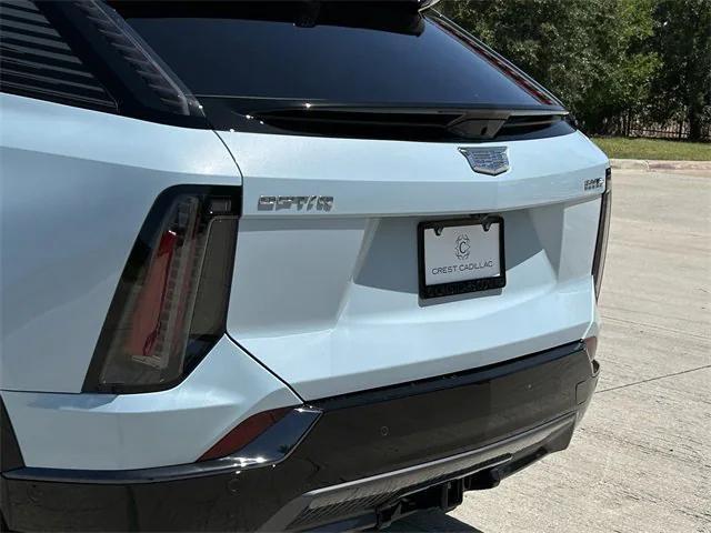 new 2025 Cadillac OPTIQ car, priced at $63,284