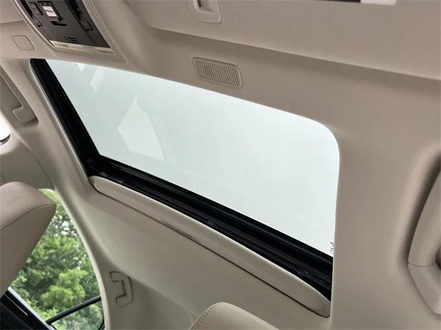 used 2020 Lexus ES 350 car, priced at $34,855