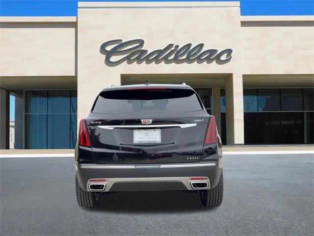 new 2025 Cadillac XT5 car, priced at $51,615