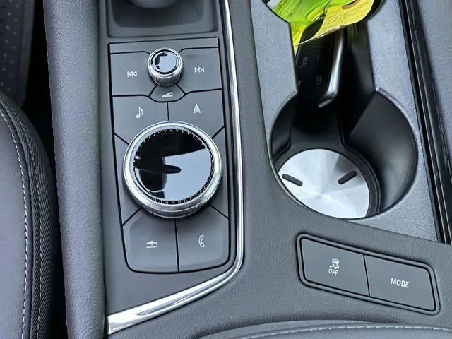 new 2025 Cadillac XT5 car, priced at $51,615