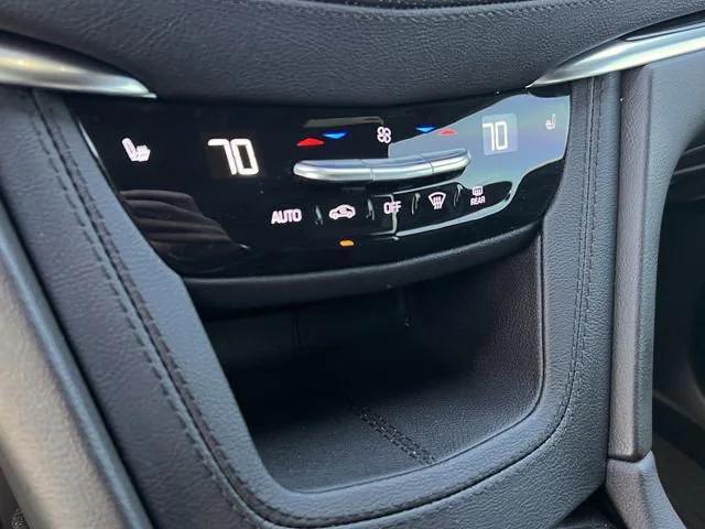 used 2024 Cadillac XT5 car, priced at $33,994