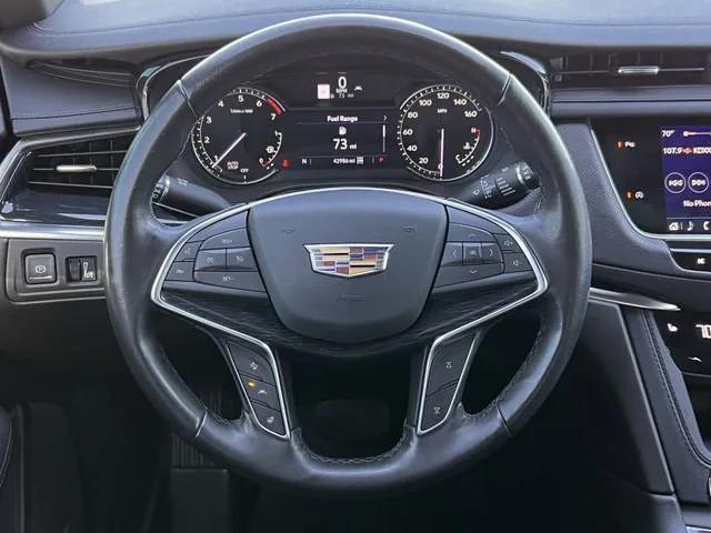 used 2024 Cadillac XT5 car, priced at $33,994