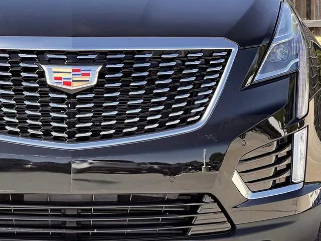 used 2024 Cadillac XT5 car, priced at $33,994