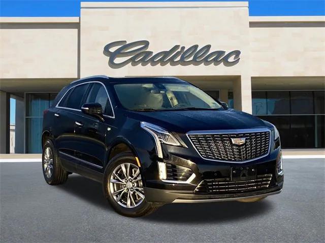 used 2021 Cadillac XT5 car, priced at $33,999