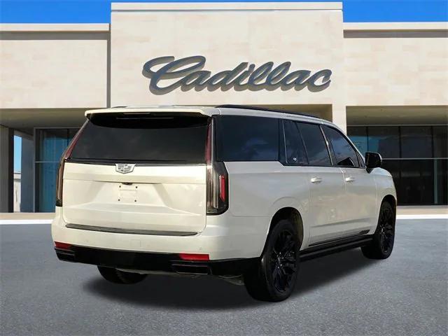 used 2022 Cadillac Escalade ESV car, priced at $69,622