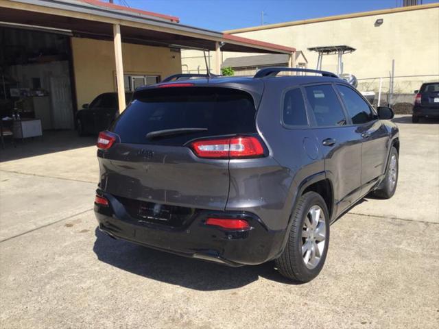 used 2018 Jeep Cherokee car