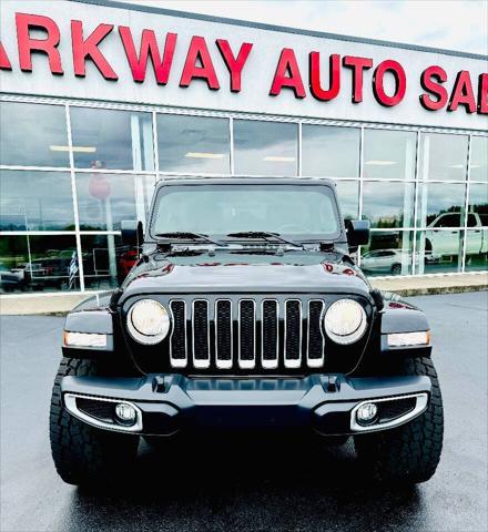 used 2018 Jeep Wrangler Unlimited car, priced at $25,800