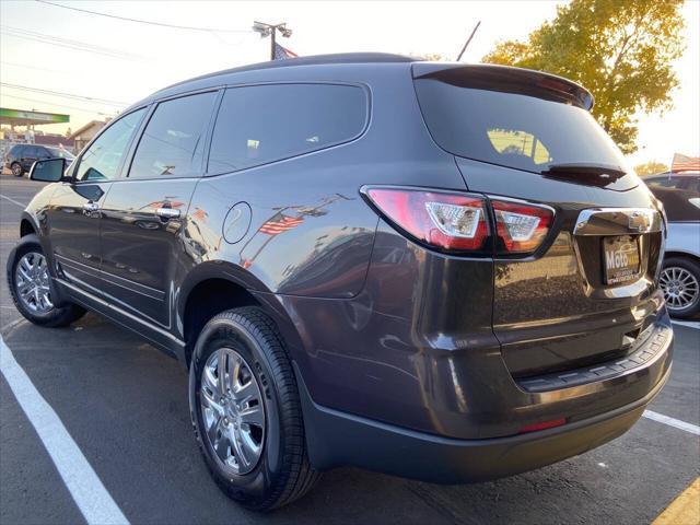 used 2014 Chevrolet Traverse car, priced at $10,995