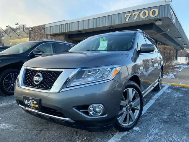 used 2016 Nissan Pathfinder car, priced at $15,995