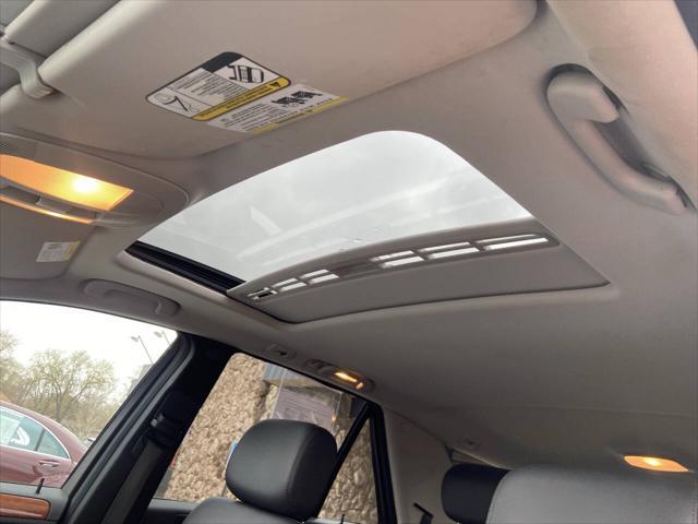 used 2007 Mercedes-Benz M-Class car, priced at $7,995