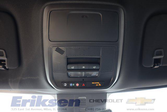 new 2026 Chevrolet Traverse car, priced at $50,340