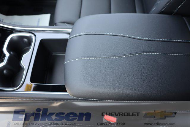 new 2026 Chevrolet Traverse car, priced at $50,340