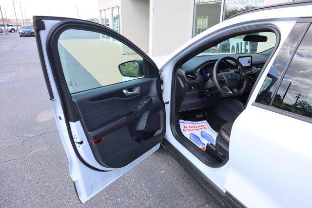 used 2025 Ford Escape car, priced at $27,990