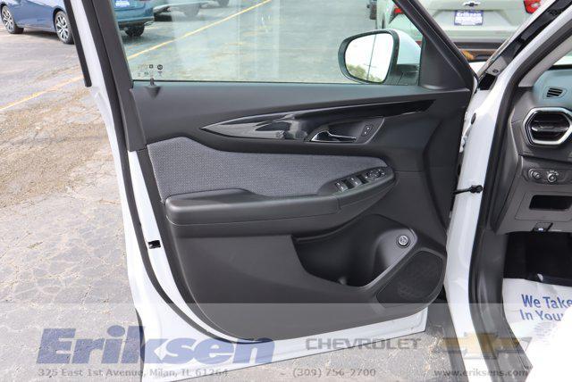 new 2025 Chevrolet TrailBlazer car, priced at $30,480