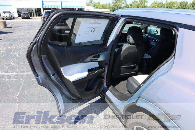 new 2025 Chevrolet Equinox EV car, priced at $38,590