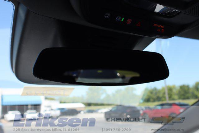 new 2025 Chevrolet Equinox EV car, priced at $38,590