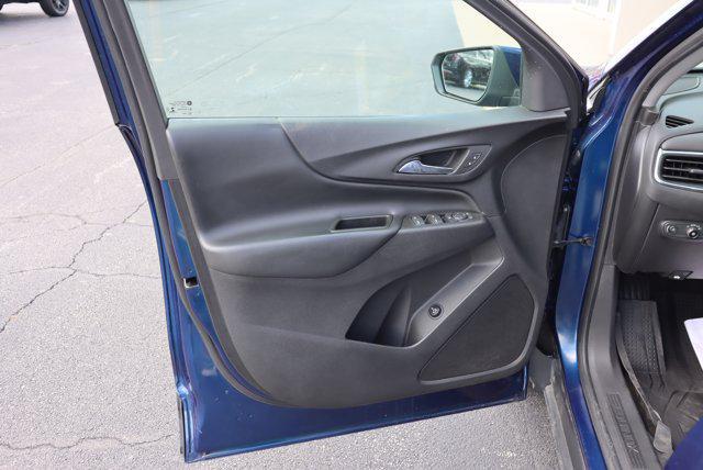 used 2022 Chevrolet Equinox car, priced at $23,990