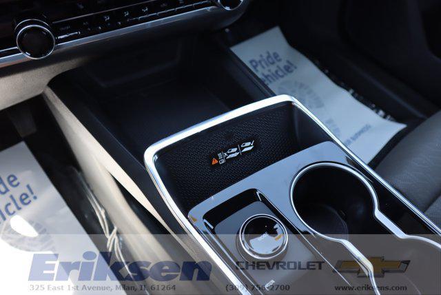 new 2026 Chevrolet Equinox car, priced at $33,785