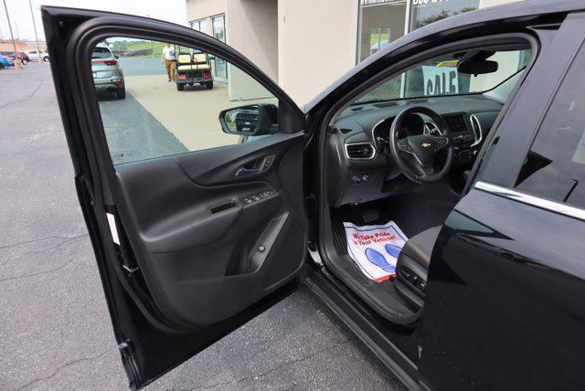 used 2022 Chevrolet Equinox car, priced at $23,990