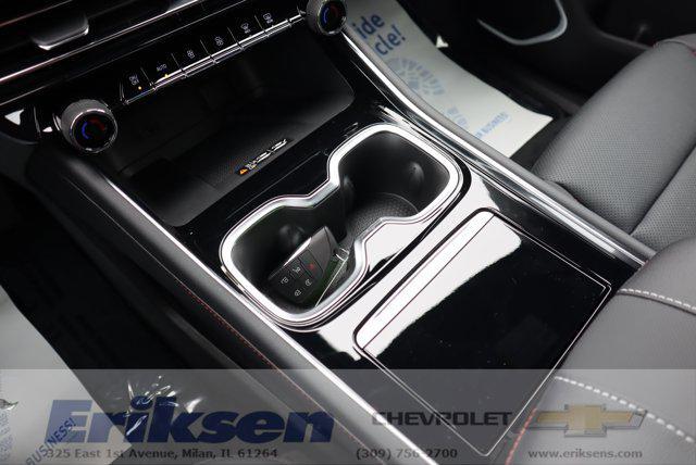 new 2025 Chevrolet Traverse car, priced at $54,105