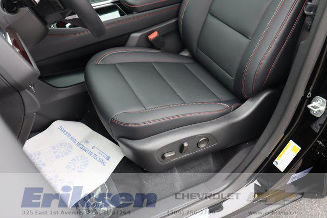 new 2025 Chevrolet Traverse car, priced at $54,105