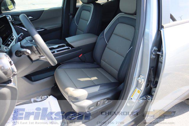new 2026 Chevrolet Equinox car, priced at $32,525